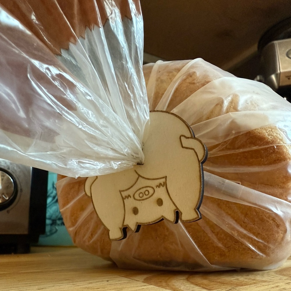 Wooden Bread Bag Saver (3) - Picture 3 of 5